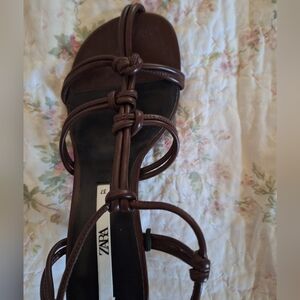 Zara Strappy Sandals With Ankle Tir